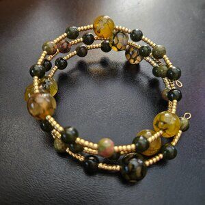 Dragon vein agate and jade memory wire bracelet
